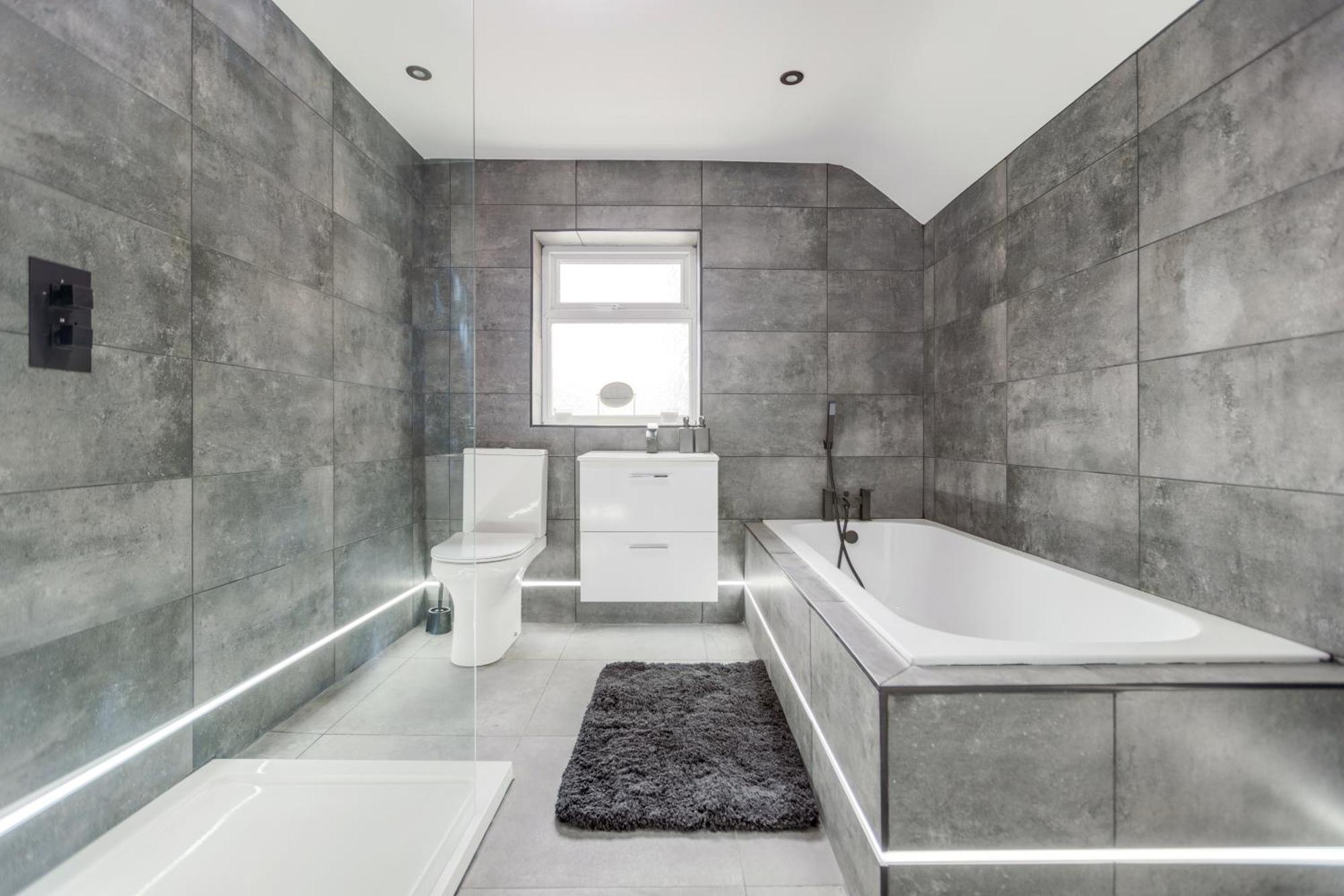 Two Bed Modern Apartment 5Min Walk To Town Centre With Free Parking ! Under New Management Blackpool Kültér fotó